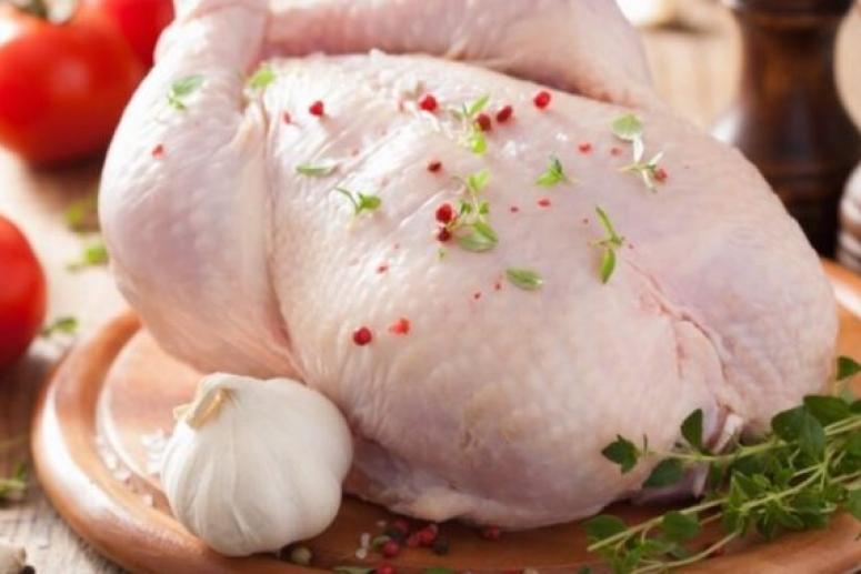 Долгая готовка и фитонциды: врачи рассказали, как защититься от бактерий в курином мясе