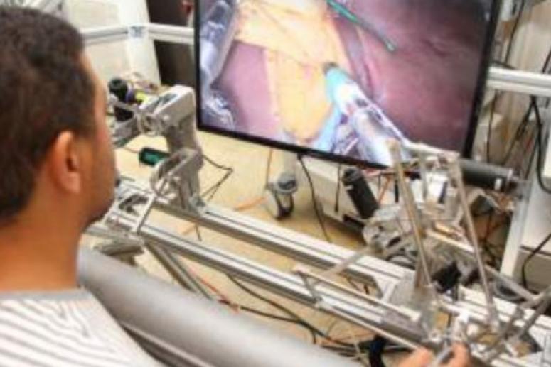В Германии создан новый робот с анальным проникновением для удаления опухолей прямой кишки