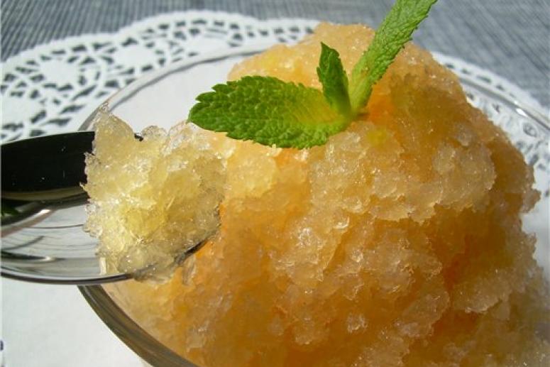 Как сделать фруктовый замороженный лед для малыша