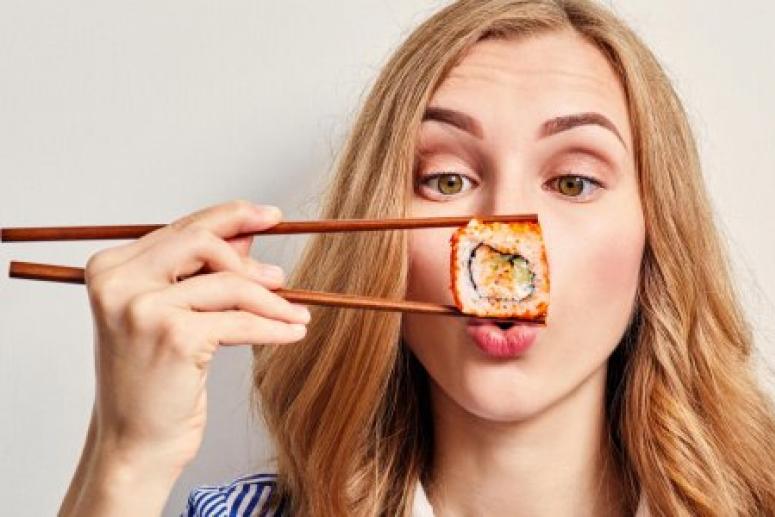 Как выбрать полезные для здоровья суши и роллы