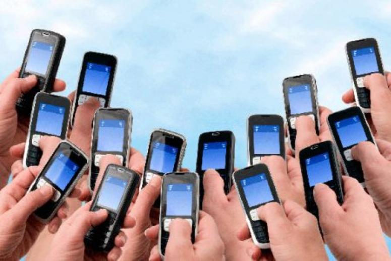 Ученые уверяют: мобильные телефоны опасны для человека