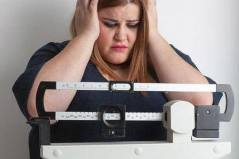 Эксперты из Великобритании: недостаток витамина С мешает человеку похудеть