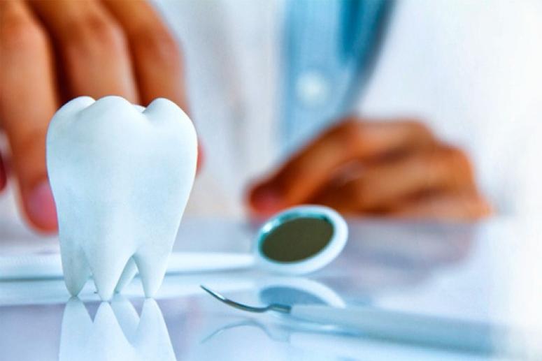 Какие услуги входят в стоматологическую помощь по полису?