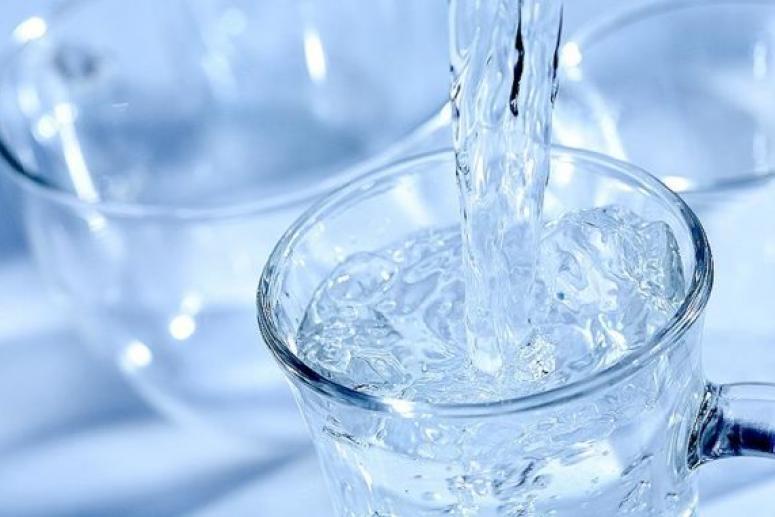 Как отличить качественную питьевую воду?
